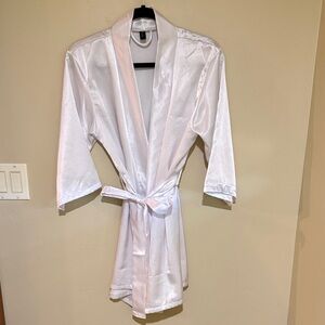 Luxurious White Satin Kimono Robe